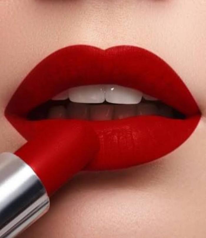 long lasting red lipstick