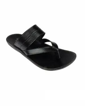 leather chappals for men online
