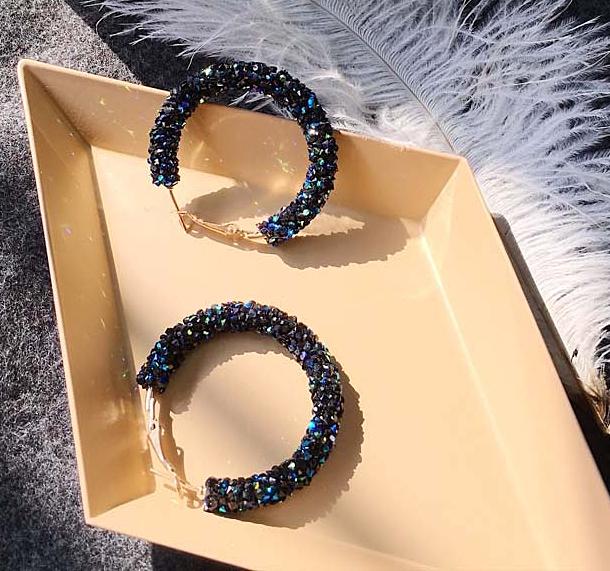 Elegant Shinny Rhinestone Trendy Earring Round Shaped For Girls
