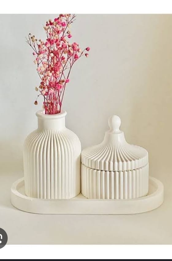 set of 3 home decor (1 jewelry storage box 1 mini vase 1 ovel tray)