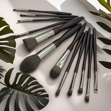 12 Piece Professional Makeup Brush Set, Soft Bristles for Powder, Blush, Foundation, Eyeshadow, Concealer & Eyebrows, Complete Cosmetic Brush Kit