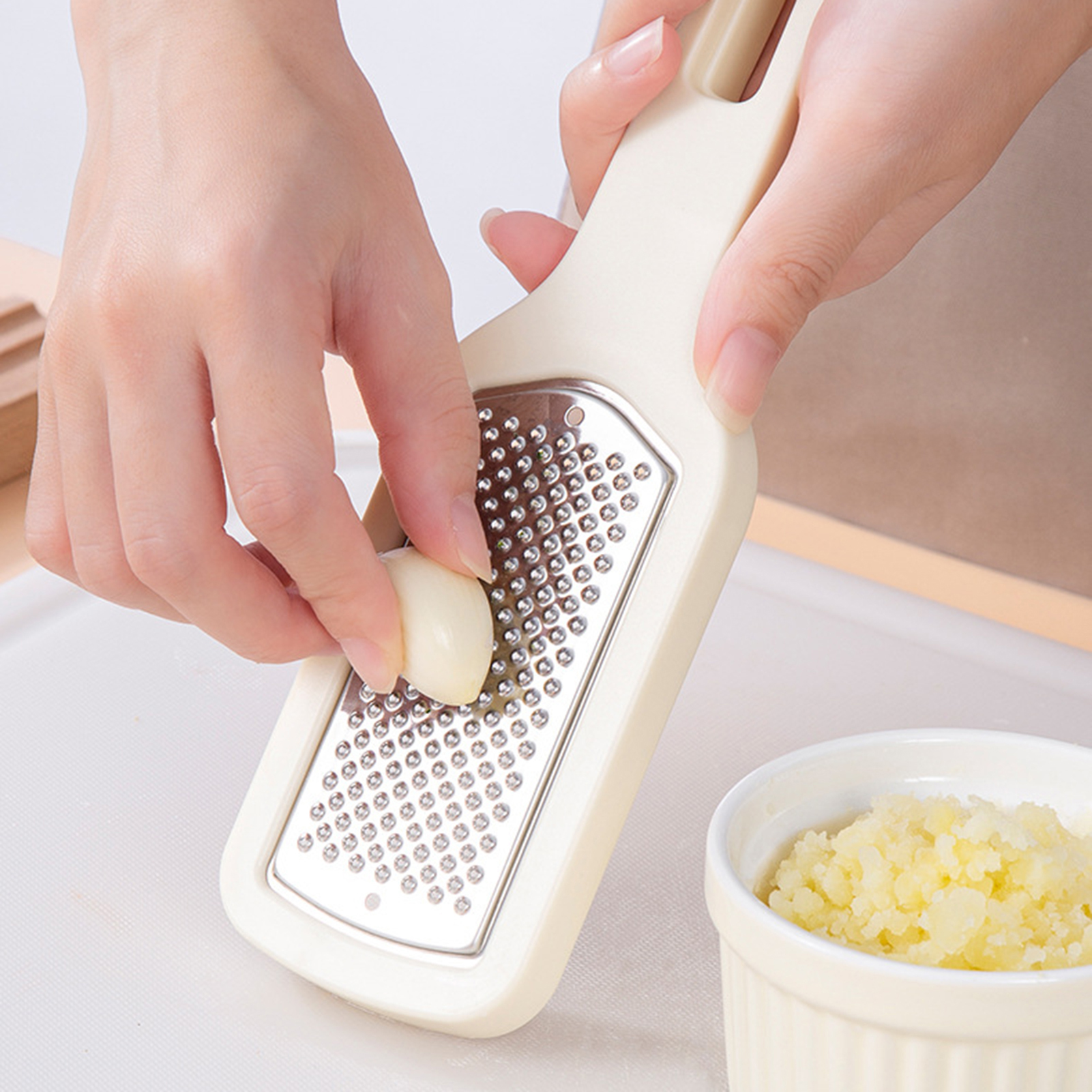 Potato Shredder Ergonomic Handle Portable Manual Fruit Carrot Cheese Butter Grater (Set Of 3)