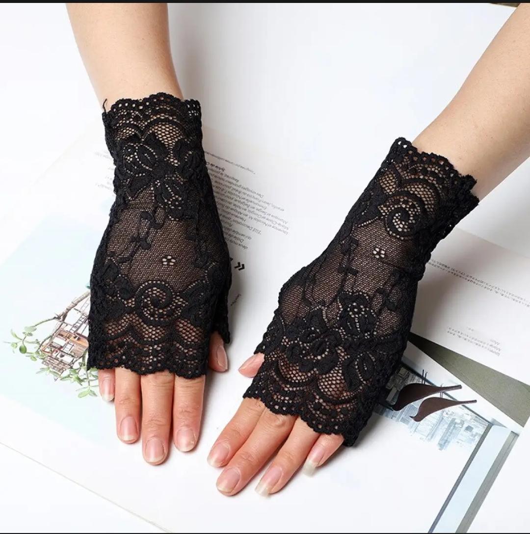 New Women Short Fingerless Lace Gloves Ladies Half Finger Fishnet Mittens Elegant Short Driving Gloves