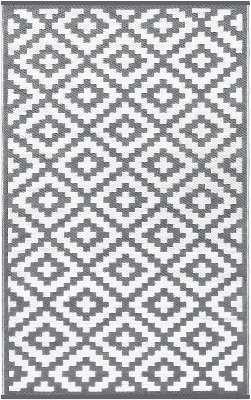 Plastic Mat  Indoor/Outdoor Rug  Chatai Mat (5’ x 8’)