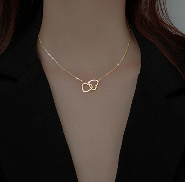 Double Heart Necklace for Girls Stainless Steel Interlocked Romantic Hollow Heart Pendant Clavicle Necklace for Girls