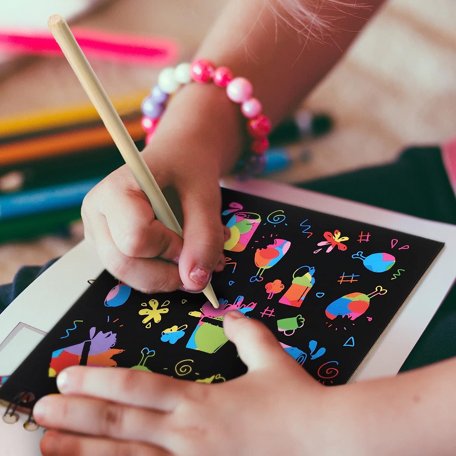 Art & Craft 1Pcs Magic Color Rainbow Scratch Paper Note Book Scraping Painting Black DIY Drawing Toys Kid Doodle Novelty Pad Graffiti Cardboard Kids Children Toy School Supplies Art & Craft with wooden Stick size 10 cm x 14 cm 10 Sheet
