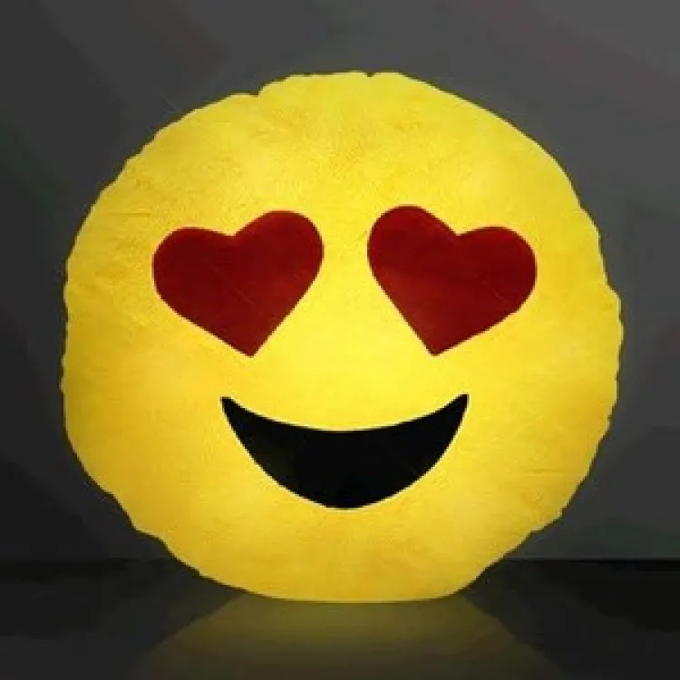 Heart emoji outlet pillow