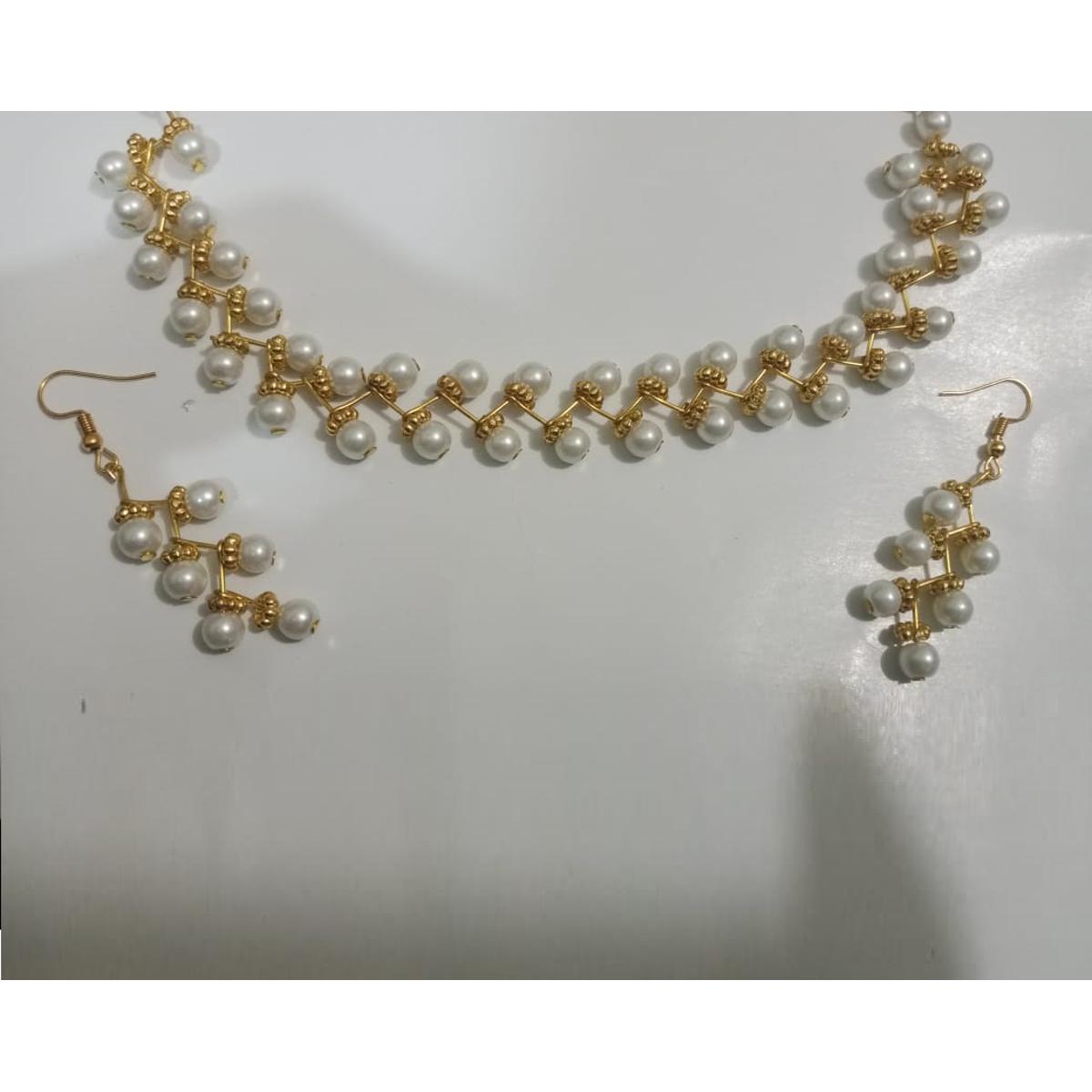Pack of 03 New Arrival Hot Fashion Jewellery Set Pearl Choker Necklace With Ear Rings Exotic for Women Girls