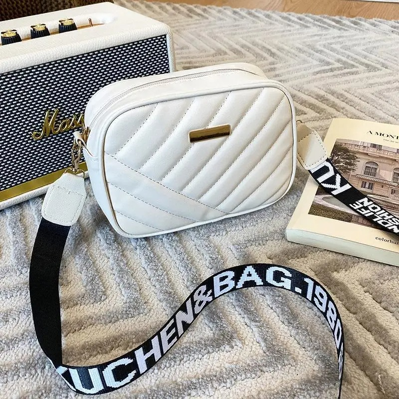 Stylish Shoulder Bags for Girls | Trendy Leather Handbags & Crossbody Bags - Perfect for Casual Outings | Versatile Phone Pouches & Unique Designs | Ideal Gifts for Women | Shop the Latest Handbag Styles