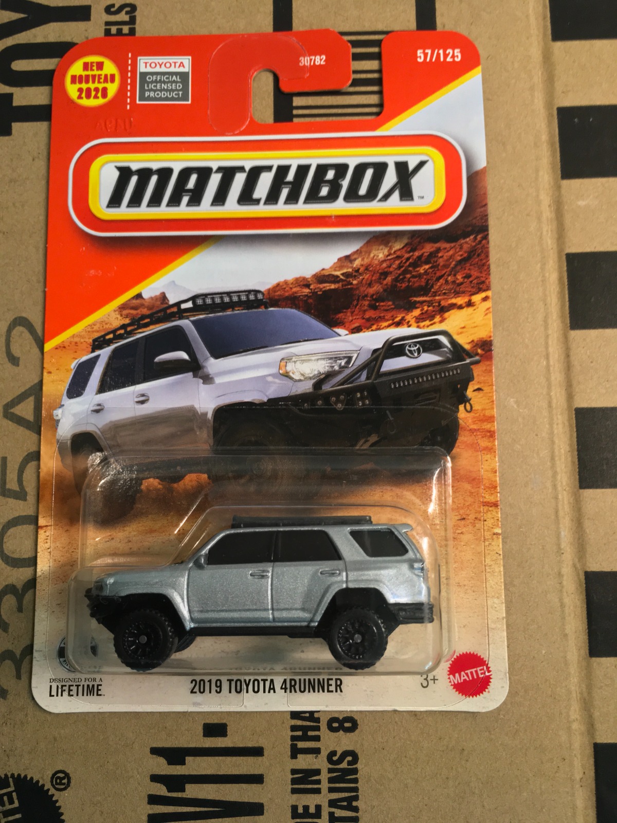Matchbox 2019 Toyota 4Runner Diecast SUV Toy Car | Metal Off-Road Vehicle for Kids & Collectors | Die-cast Car for Kids| Matchbox Toyota 1:64 Scale Model
