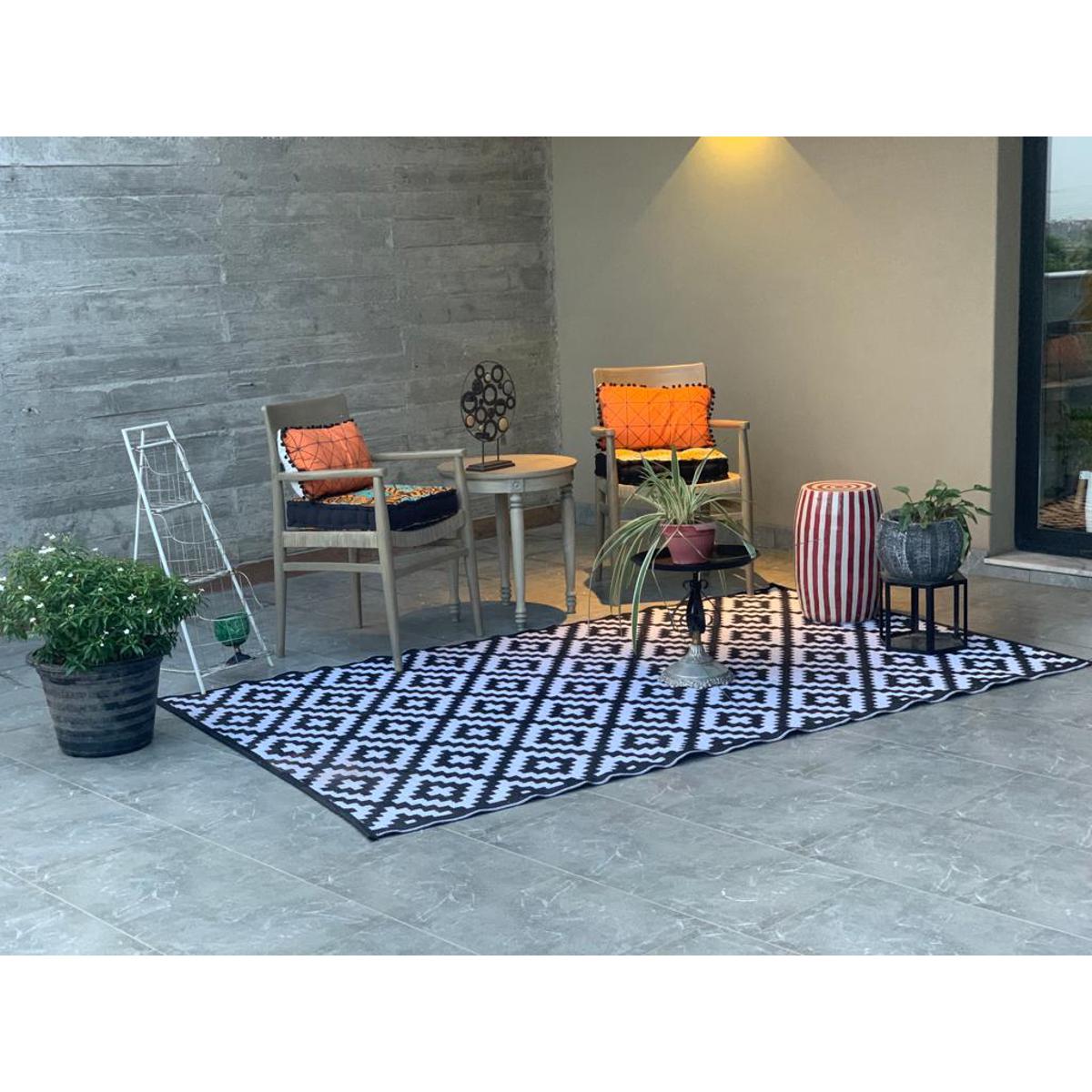 Plastic Mat  Indoor/Outdoor Rug  Chatai Mat (5’ x 8’)