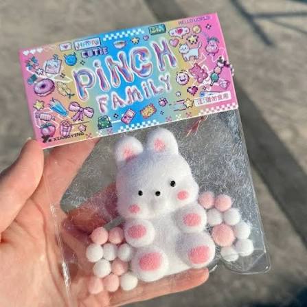 Random Squishy toys Stress relief jelly squish toys glitter squishy marshmallow squishy donut squishy oreo squishy teddy bear squishy waffle squishy food squishy butter squishy
