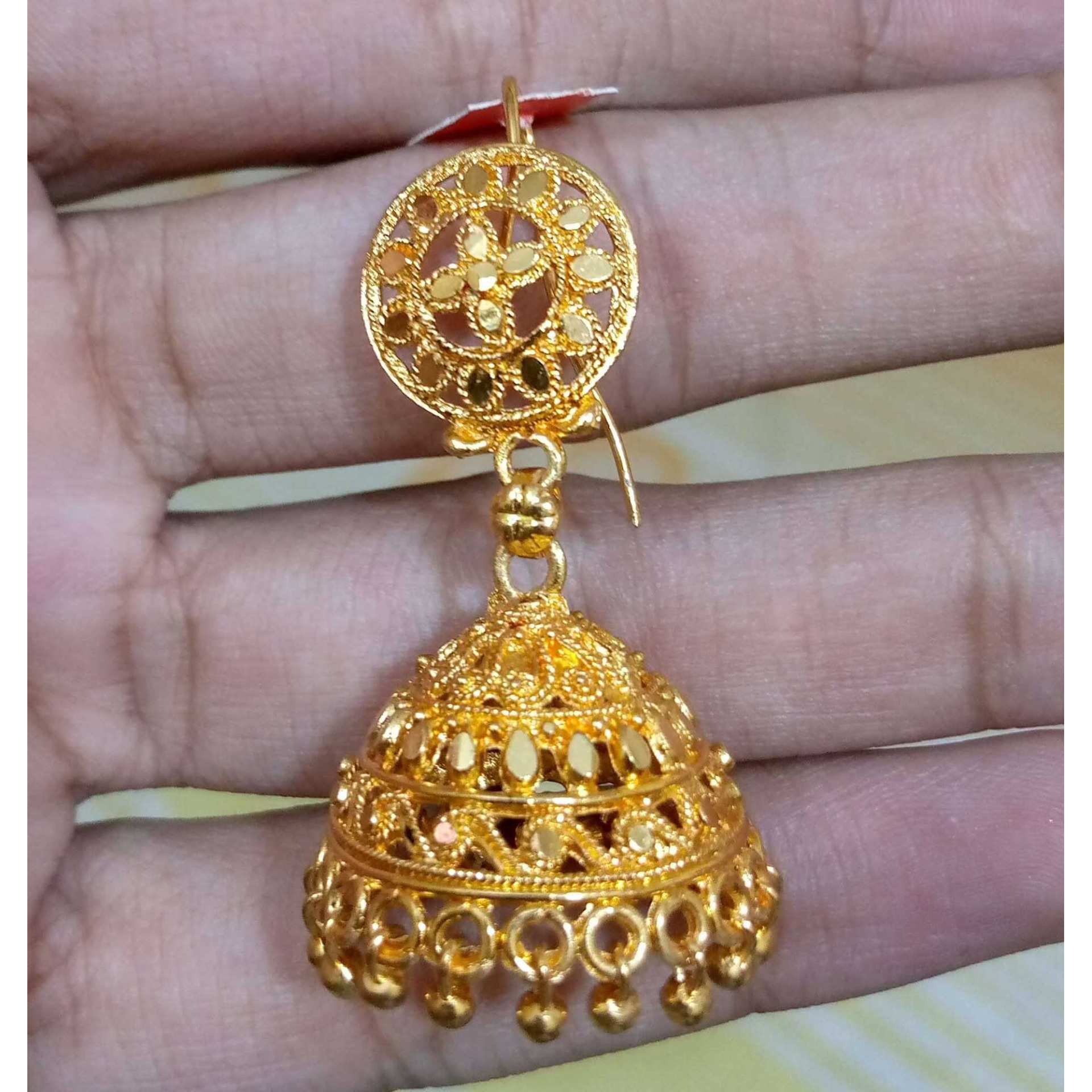 Golden jhumke images Clearance