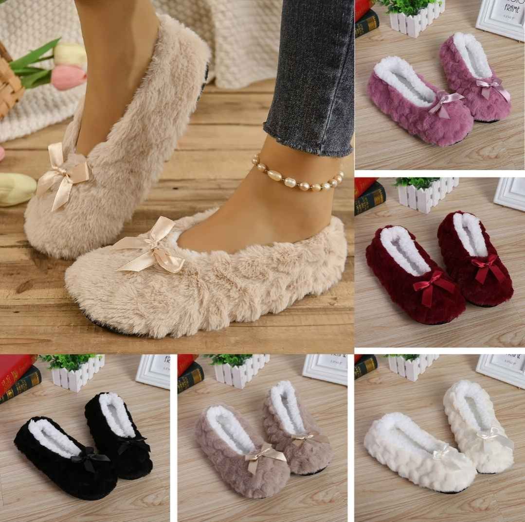 Women's Soft Plush Indoor Slippers - Comfortable Winter Shoes with Attractive Panda Design