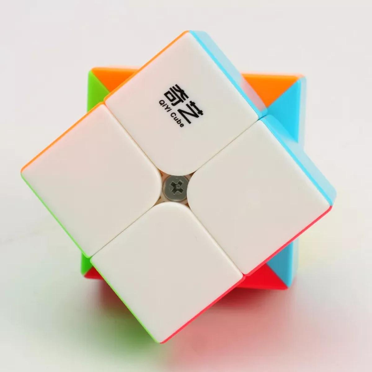 Original Qiyi 2x2 Rubik’s/ Magic Cube Professional 2x2 Speed Cube