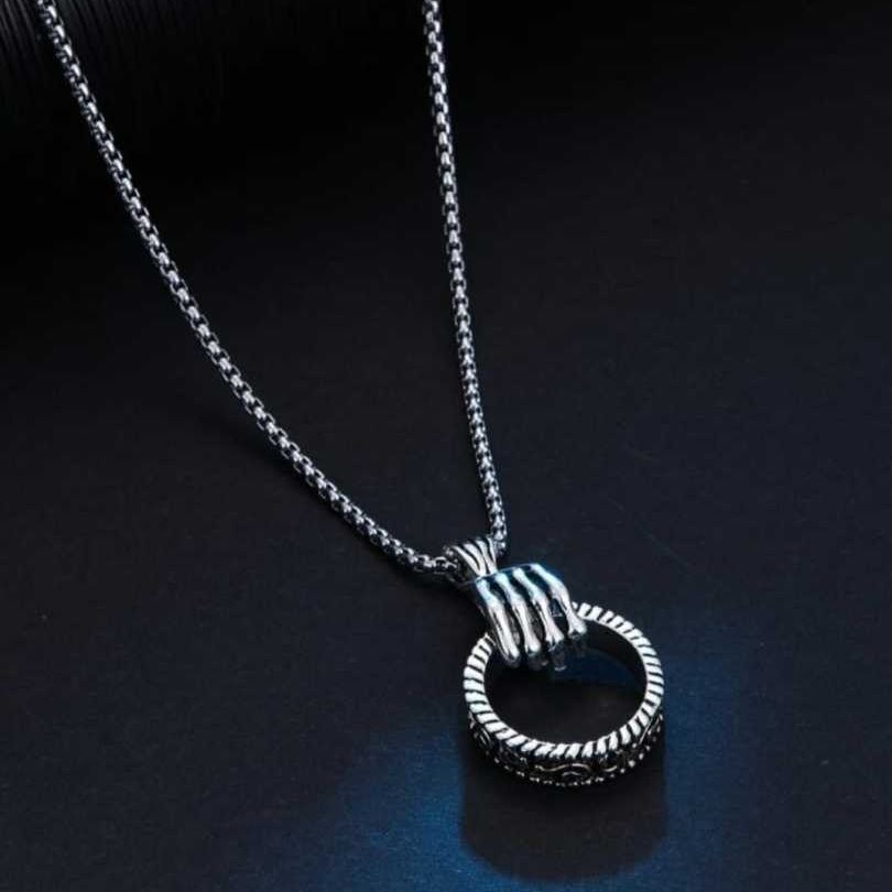 New Silver Necklace Chain With Ring Locket-Unique Style-For Boys And Glrls.
