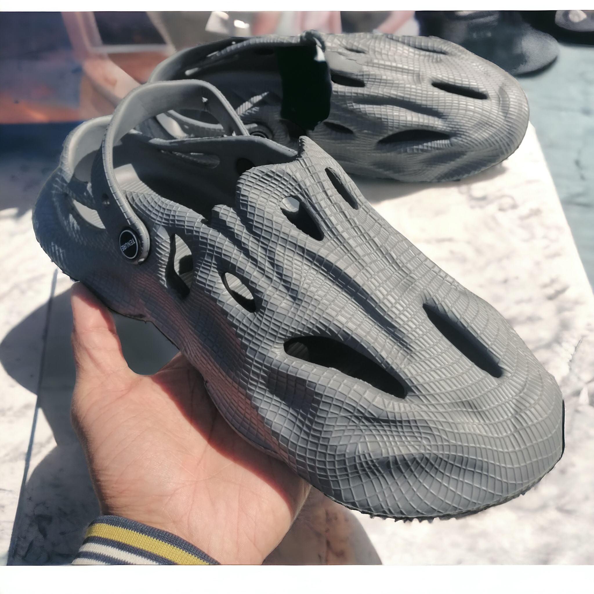 Dragon Clogs For Mens Hot Selling Crocks Fashion EVA Sandals