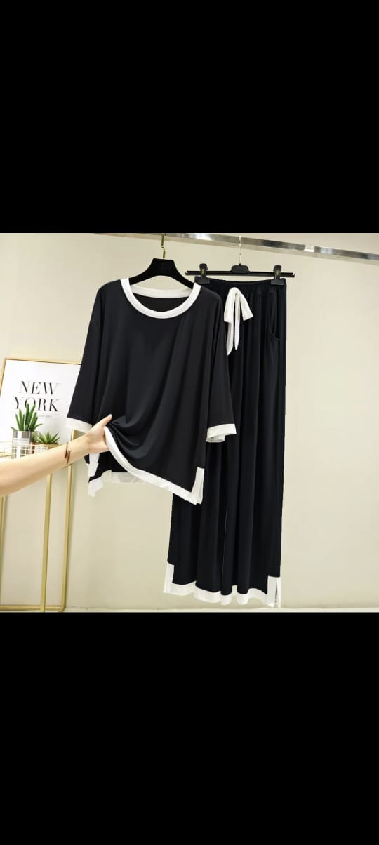 Black Round Neck With Flapper Style Night Suit For Women