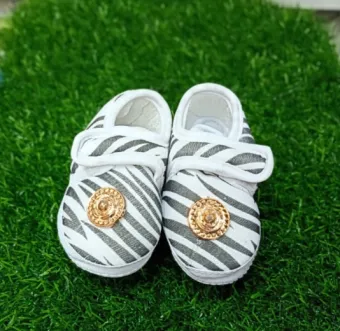 where can i buy born shoes