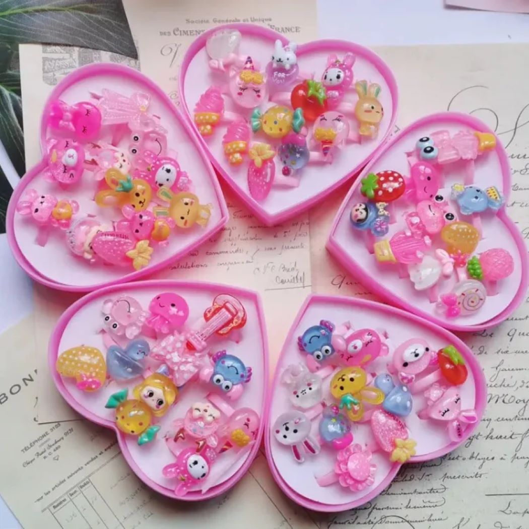 Kids Fashion Jewelry Set with Cartoon Animal Rings, Colorful Plastic Rings for Children - 12 Pieces