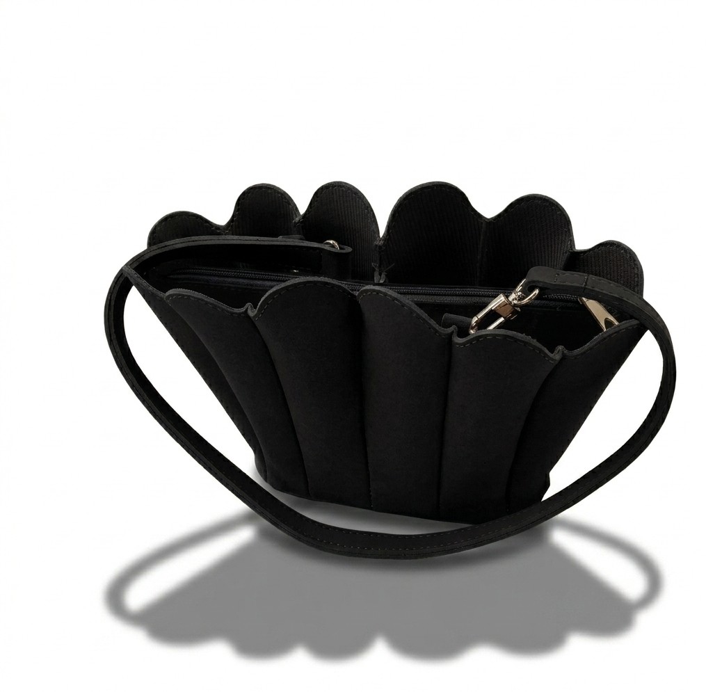 Ladies Bag Valvet Shell Hand Bag For women In Cheap Price