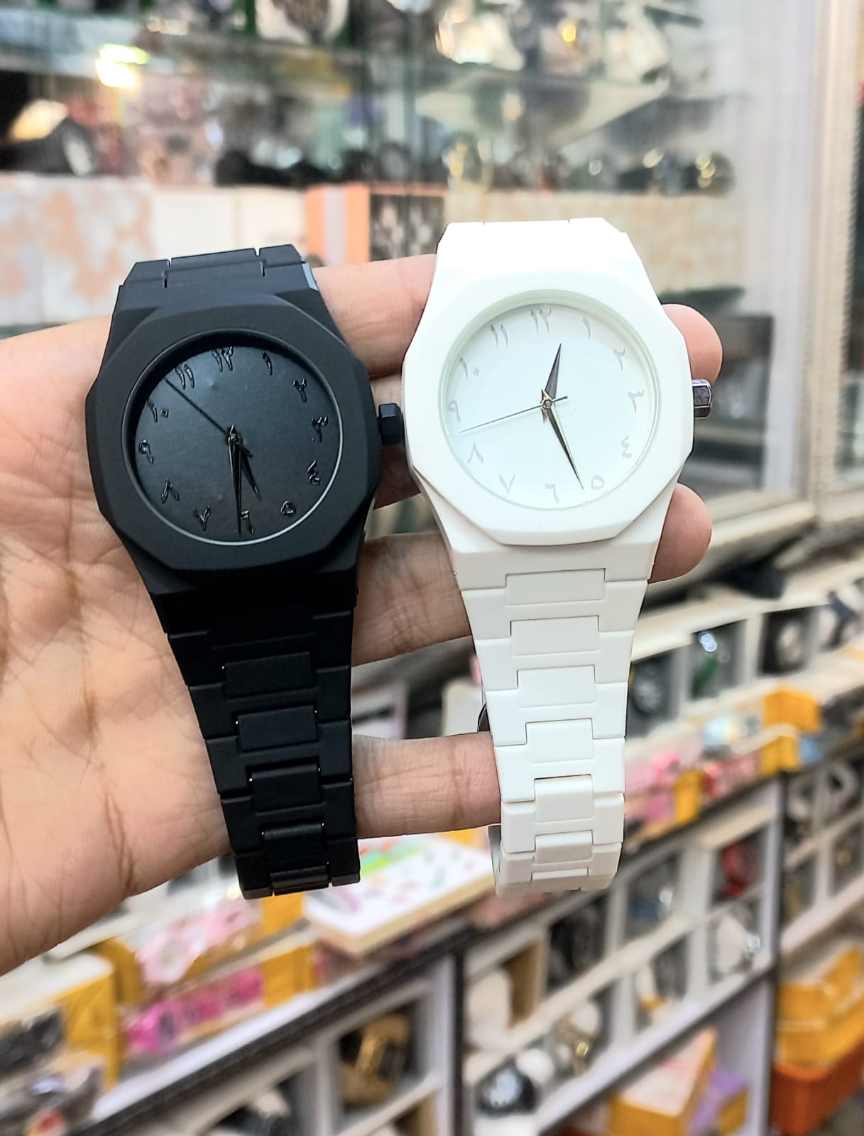 Back & White Couple Aura Watches | Premium Stainless Steel Pair Wrist Watch for Men & Women | Stylish Arabic Numerals His & Her Matching Watch Gift Set | Elegant Branded Luxury Couple Watch Combo | Perfect Anniversary, Wedding & Engagement Gift Watches in