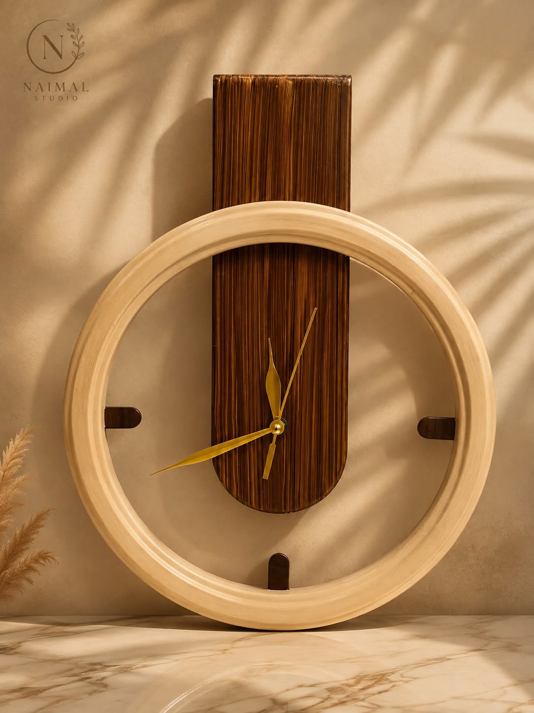 Modern Minimalist Wooden Wall Clock – Handcrafted Decorative Timepiece