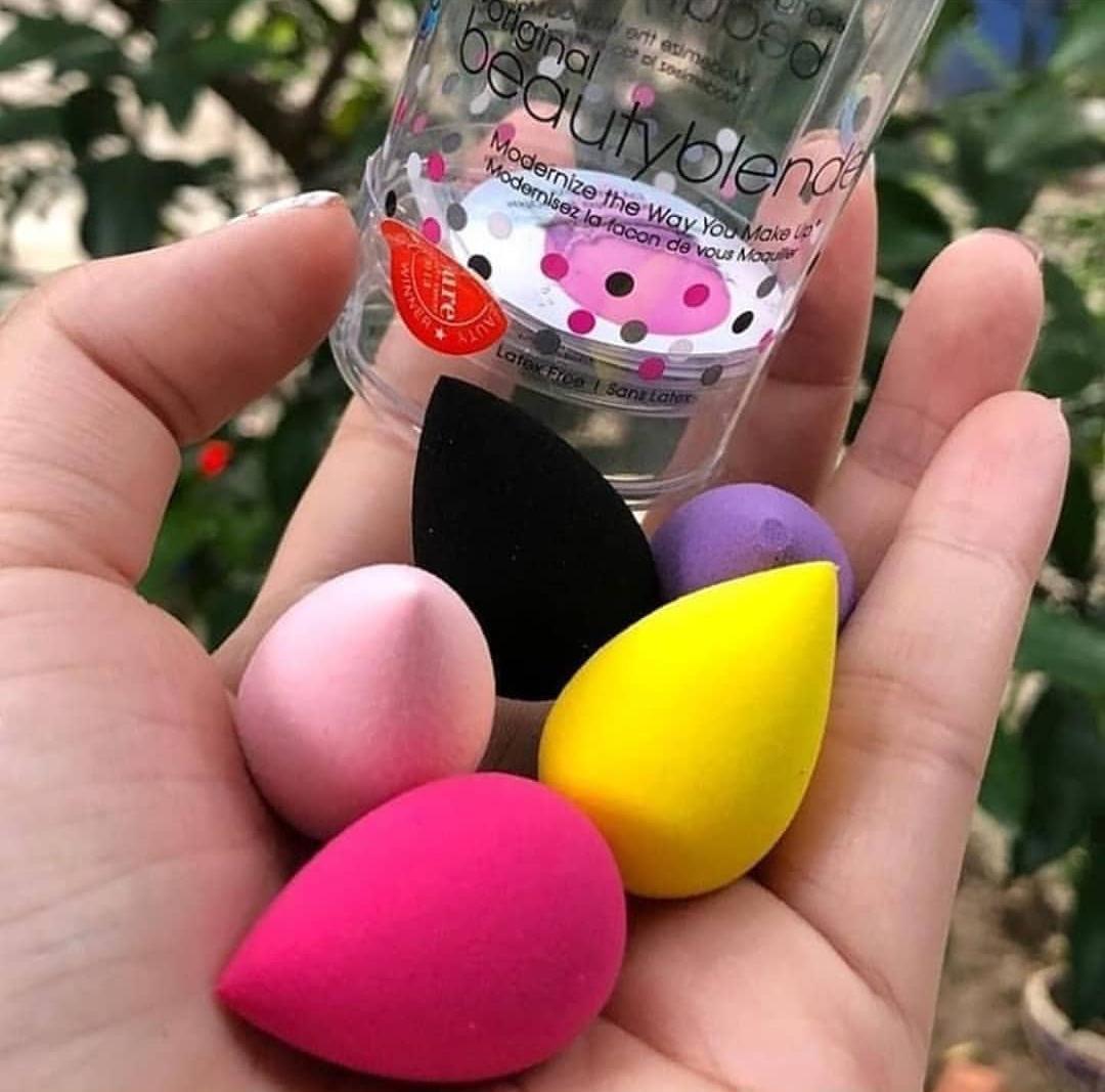 Mini store beauty blender