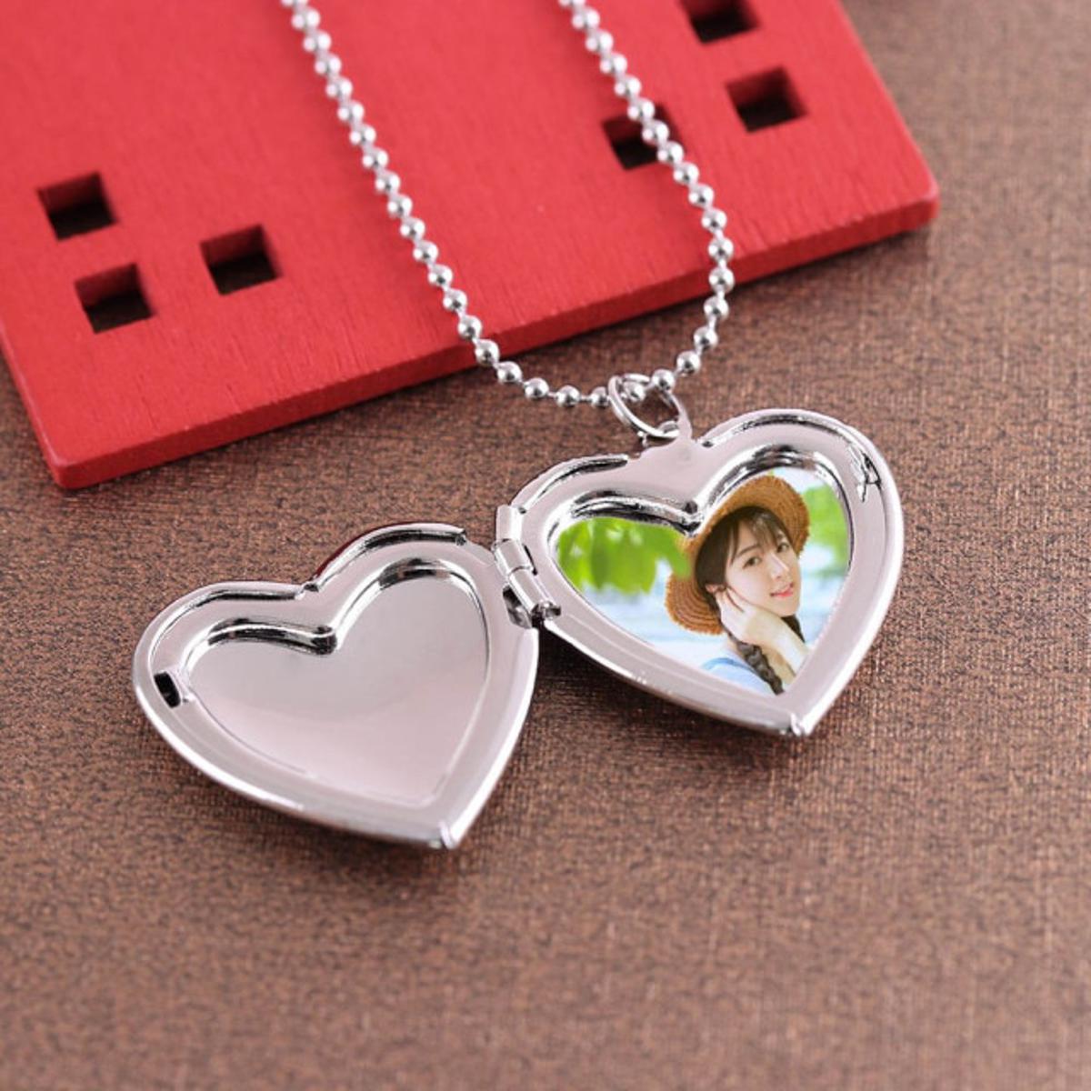 Heart pendant sale with photo frame