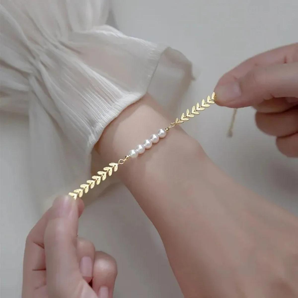 Leaf Pearl Gold Bracelet For Girls- Trendy Golden Leaf Bracelet For Women- faux Pearl Bracelet with Excellent Quality