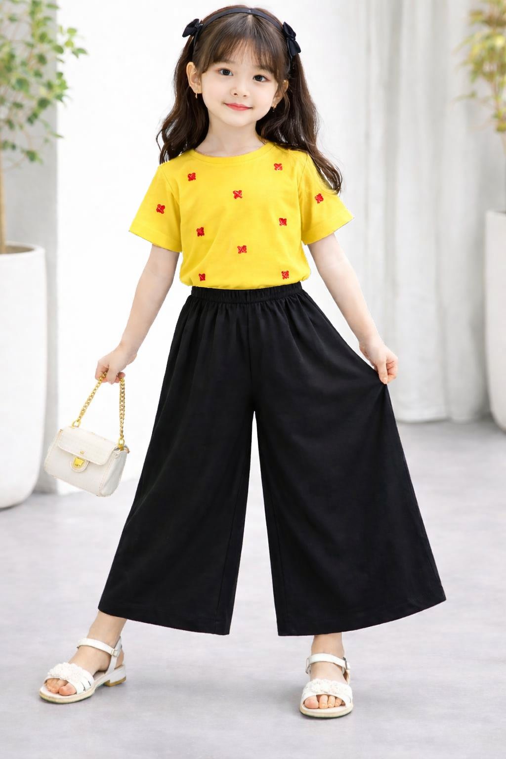 Printed Girls T-Shirt & Black Flapper Set  For Kids – Best for Eid Gift
