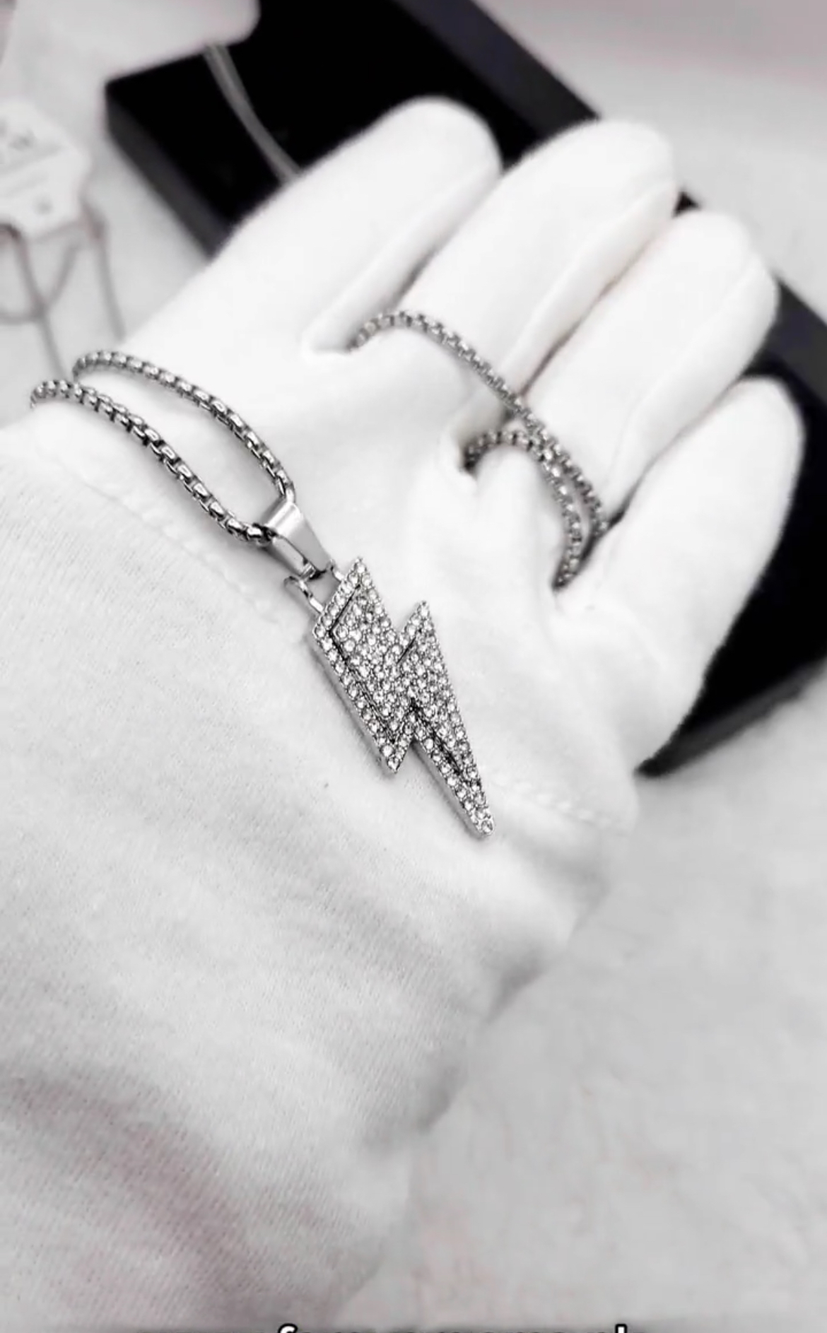 Stylish Stainless Steel Flash Pendant Chain for Mens and Womens | Unique & Trendy Necklace for Boys and Women | Fashion Jewelry Neck Chain
