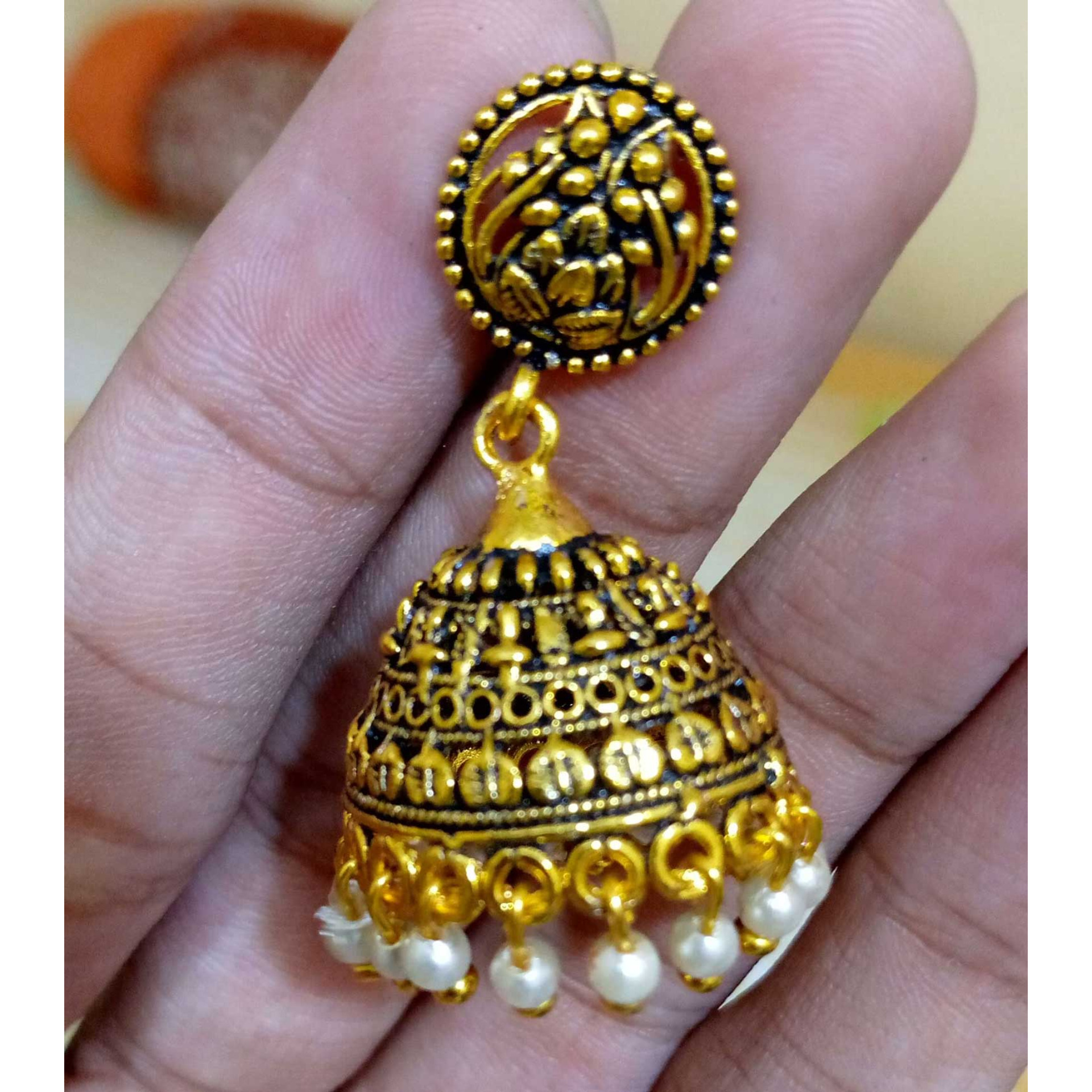 Golden jhumke images Clearance