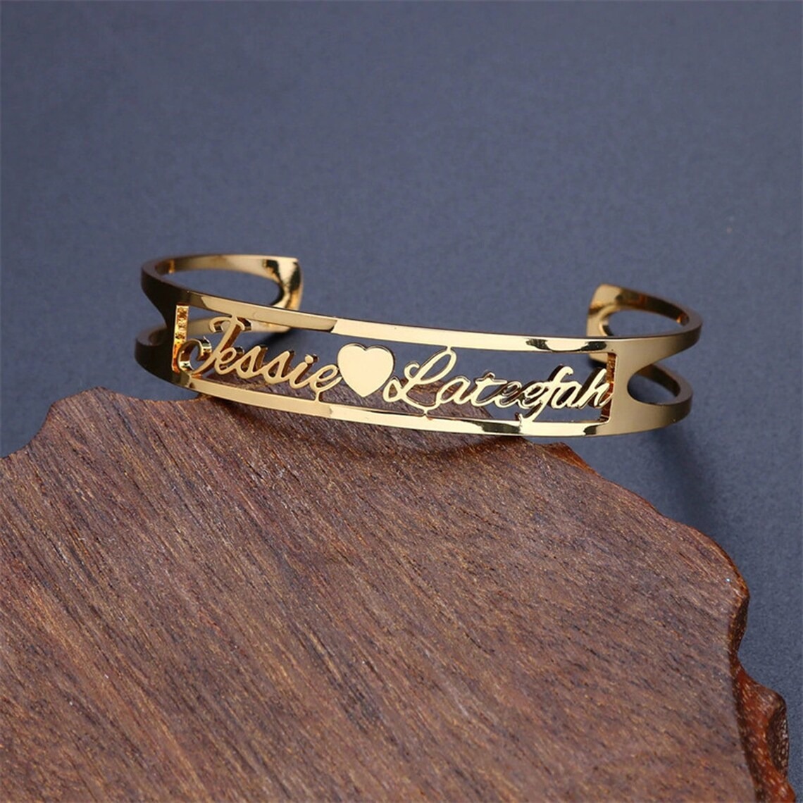 G0lden Color Name Bangle/Bracelet for Girls & Women for Gift, Gift for Birthday / Engagement / Valentine's Day / Anniversary New Article UT 01