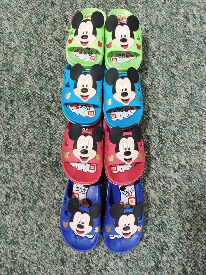 Kids Slippers Kids Softy Water Proof Casual Slippers