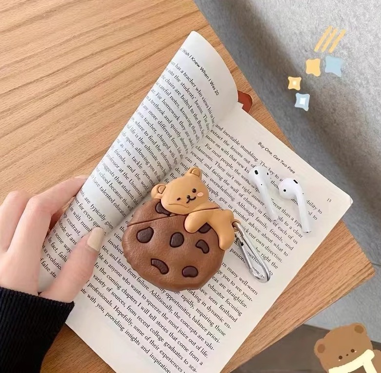 Cute Character 3D Silicone Protective Case Compatible for 𐤠irpods Pro 1 & 2 Case With Hook 𐤠irpods Protective Cover