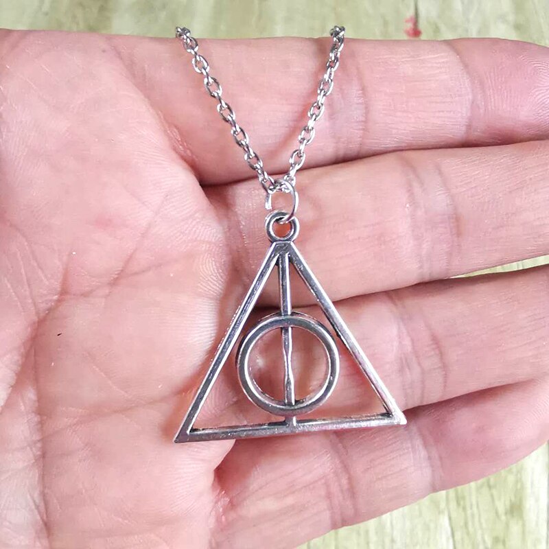 Harry Potter Deathly Hallows Necklace | Deathly hallows necklace, Harry  potter deathly hallows, Womens jewelry necklace