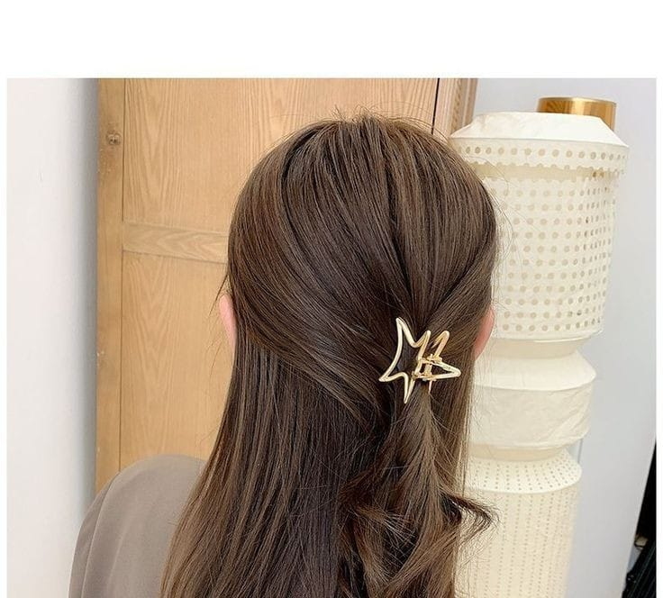 Fashion Hollow Heart Metal Hair Claw Clips Simple Non Slip Mini Gold  Geometric Bangs Barrettes Hair Jaws For Women Girls Daily - AliExpress