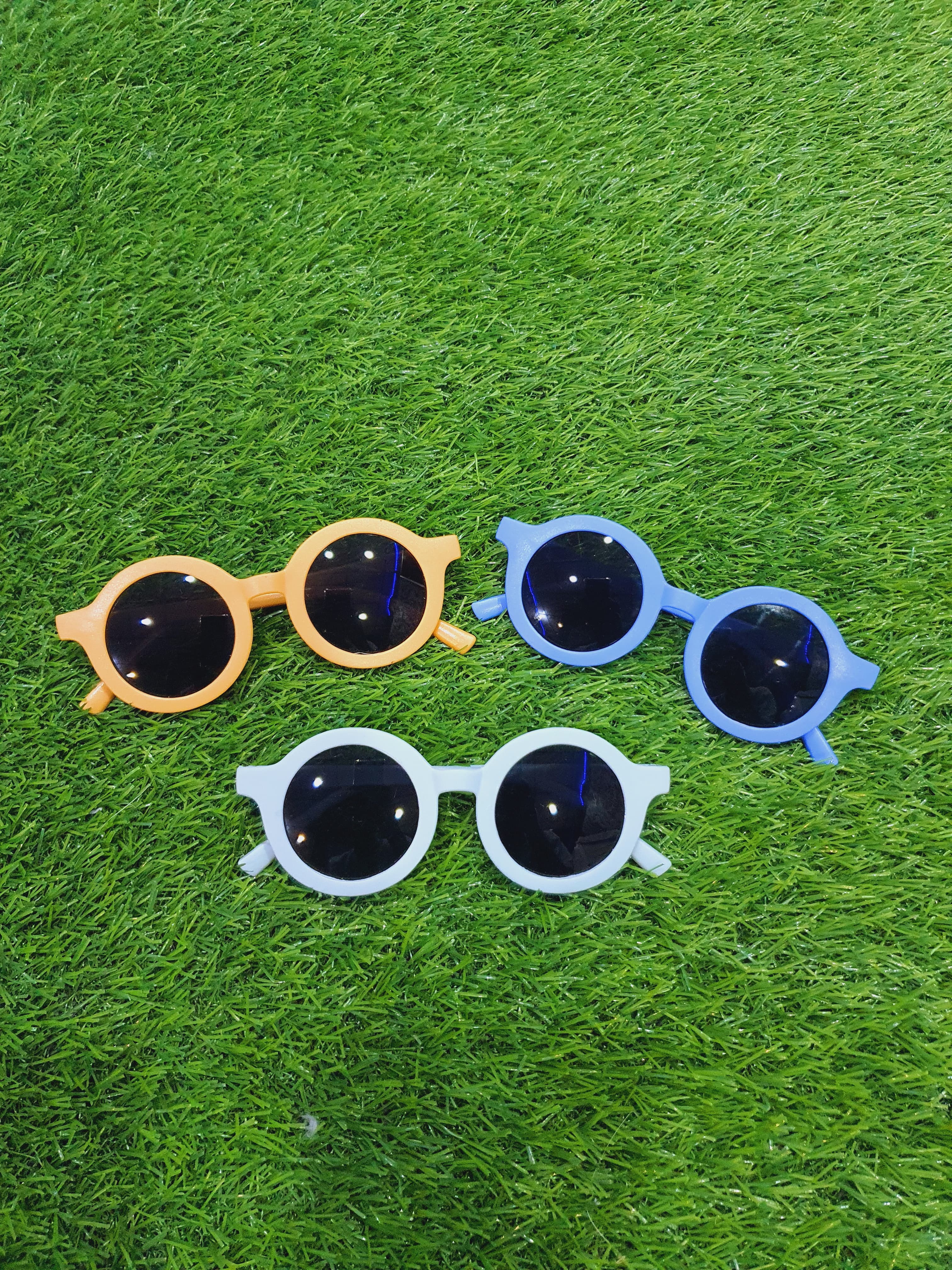 Fashion Round Kids Sunglasses UV Protection Classic Children Sun Glasses Vintage Boy Girl Eyewear Street Shot Photography Props