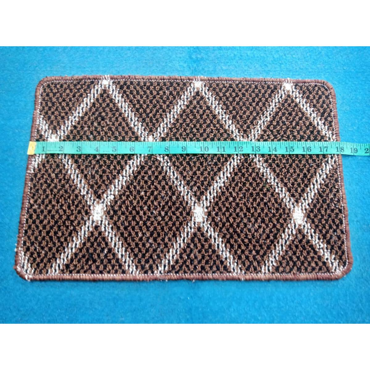 Floor Mat, Room Mat, Bath Mat, Entrance Mat, Door Mat Modern Design Thick Pile Rug Mat (Random Design Delivered)