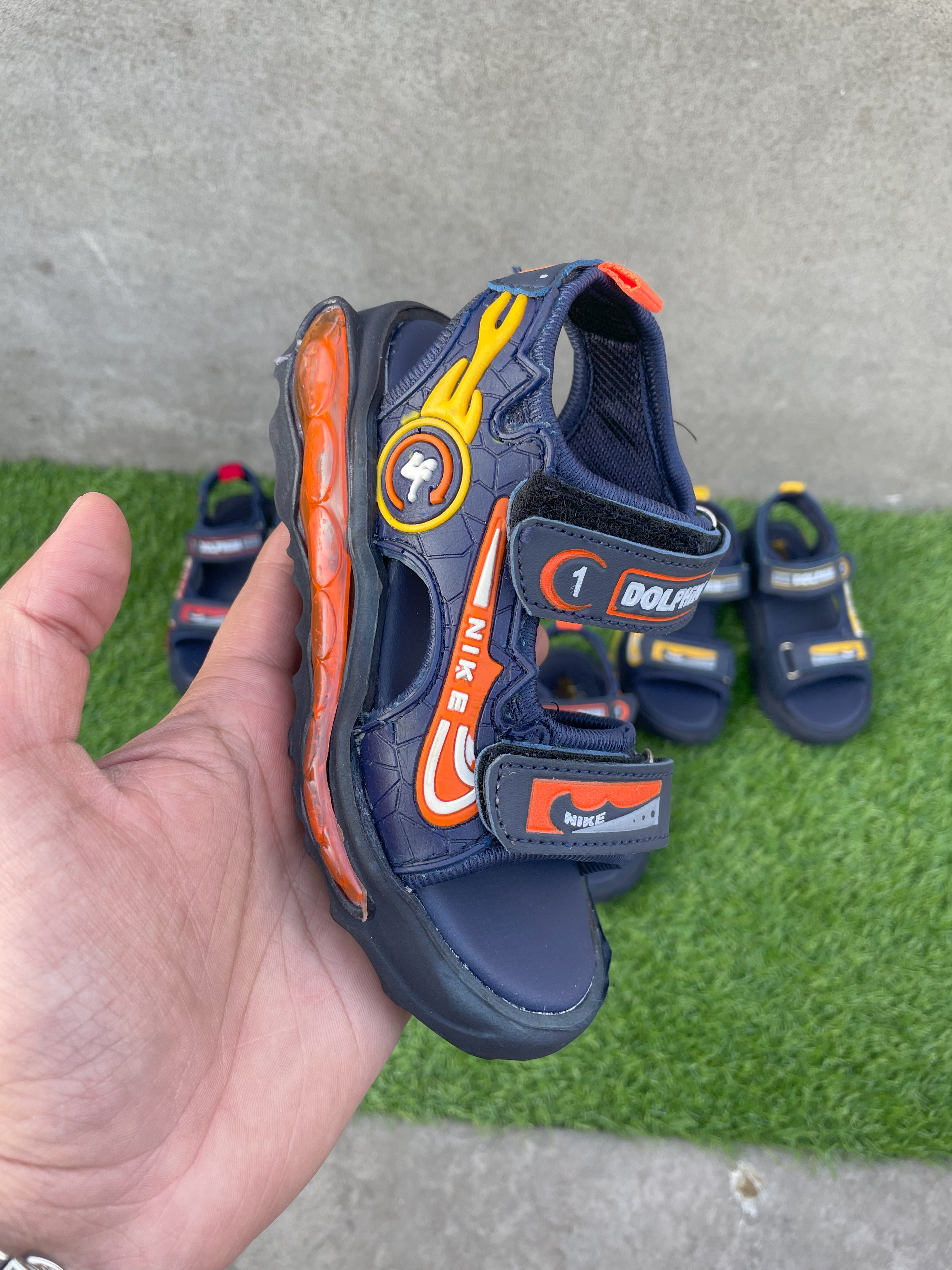 (1yrs to 10yrs) Kids Lighting sandal for boys , Kids Light sandal , Kids Light sandals boys , sandals for boys , Sandals for boys stylish , Blue Sandal for kids boys , Sandals for boys kito , Kids sandals girls , Kids sandal , boys sandals , boys sandal
