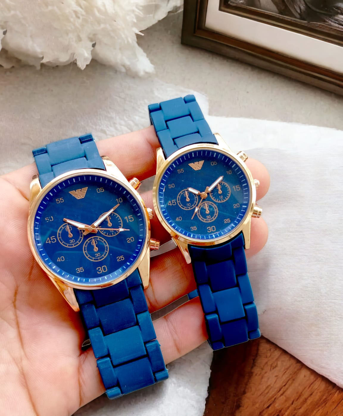 Couple Watch Rubber Chain Strap Puch Button Lock