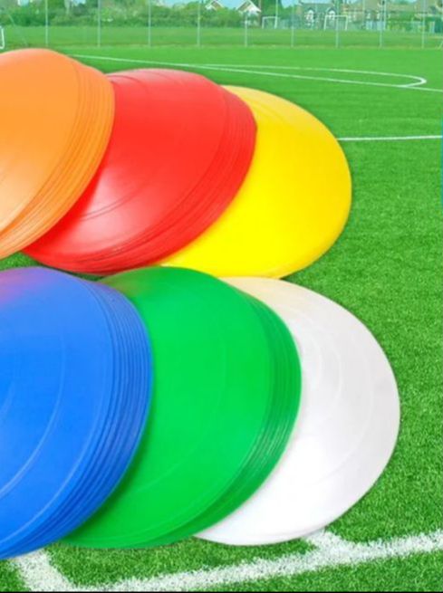 Space markers football training marking 12 Pcs Football Training Cones Hockey road safety goal keeper shin space marking agility disk cones space marker cones disk 12 Pieces