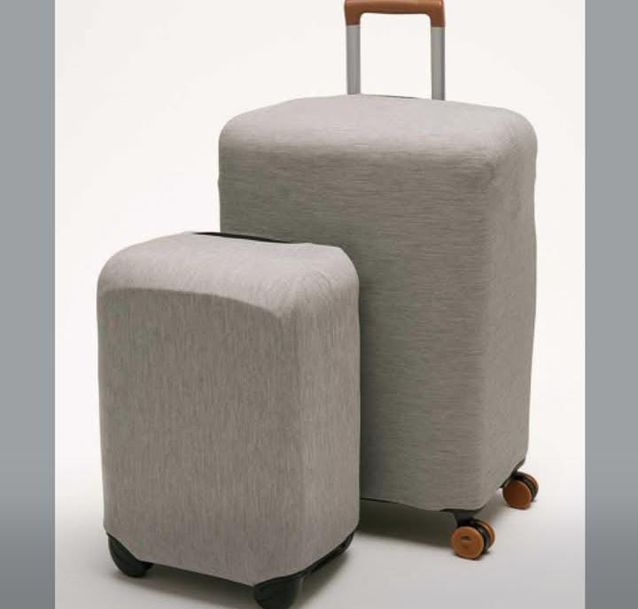 Stretch Fit Luggage Cover on travel