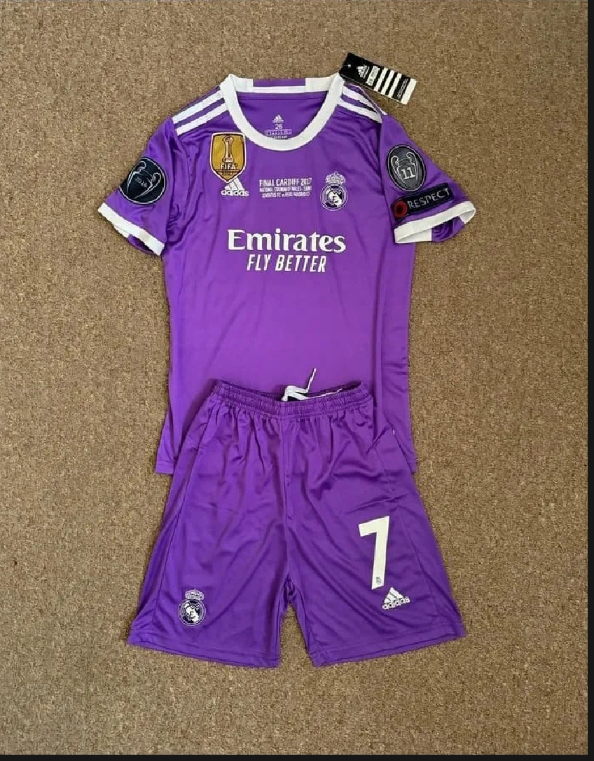 Ronaldo real madrid  high quality football kit for kid 5-13 year purple