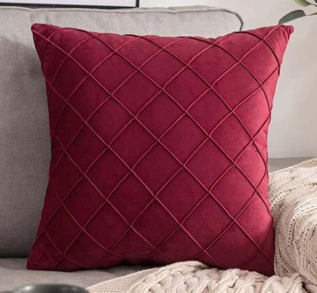 Diamond Dutch Velvet Cushion Cover – Soft, Embossed & Stylish Sofa Pillow for Home Decor