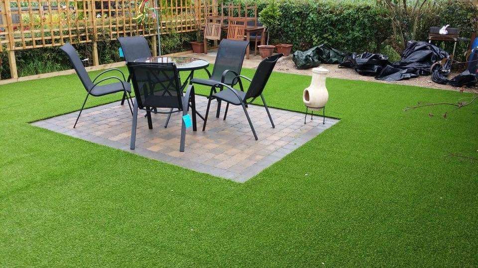 Real Feel Artificial Grass · Material: Plastic (PP + PE) · Grass Hair Length: 20 mm