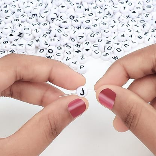 200Pcs 7mm Black Letter Loose Spacer Alphabet White Acrylic Beads For DIY Jewelry Making