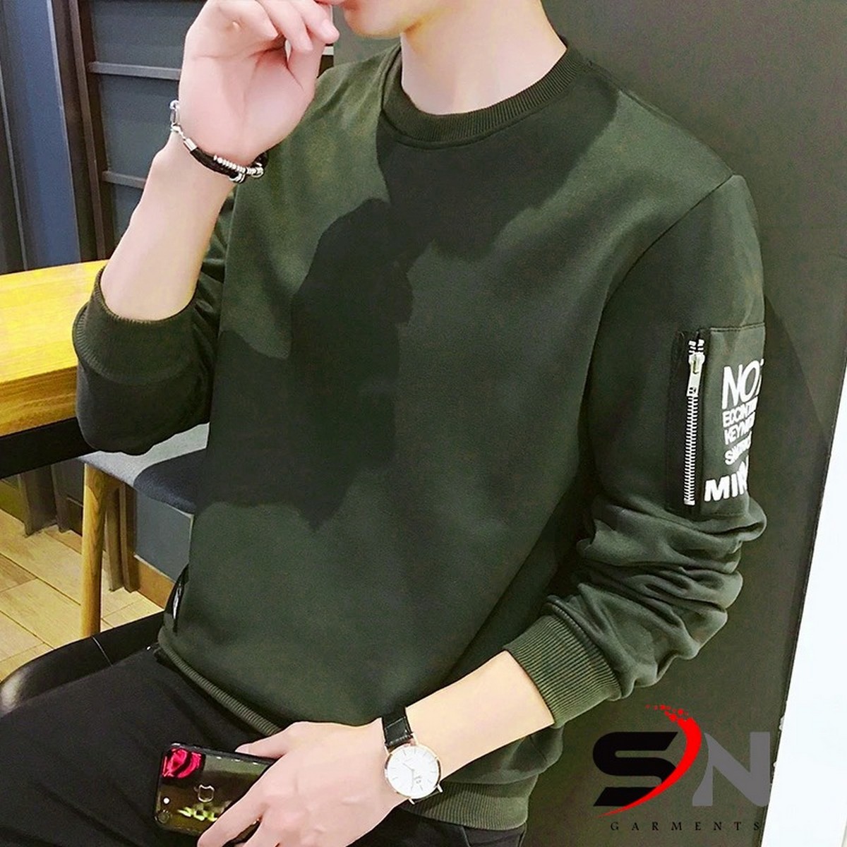 Stylish Full Sleeve T Shirts with Zip 