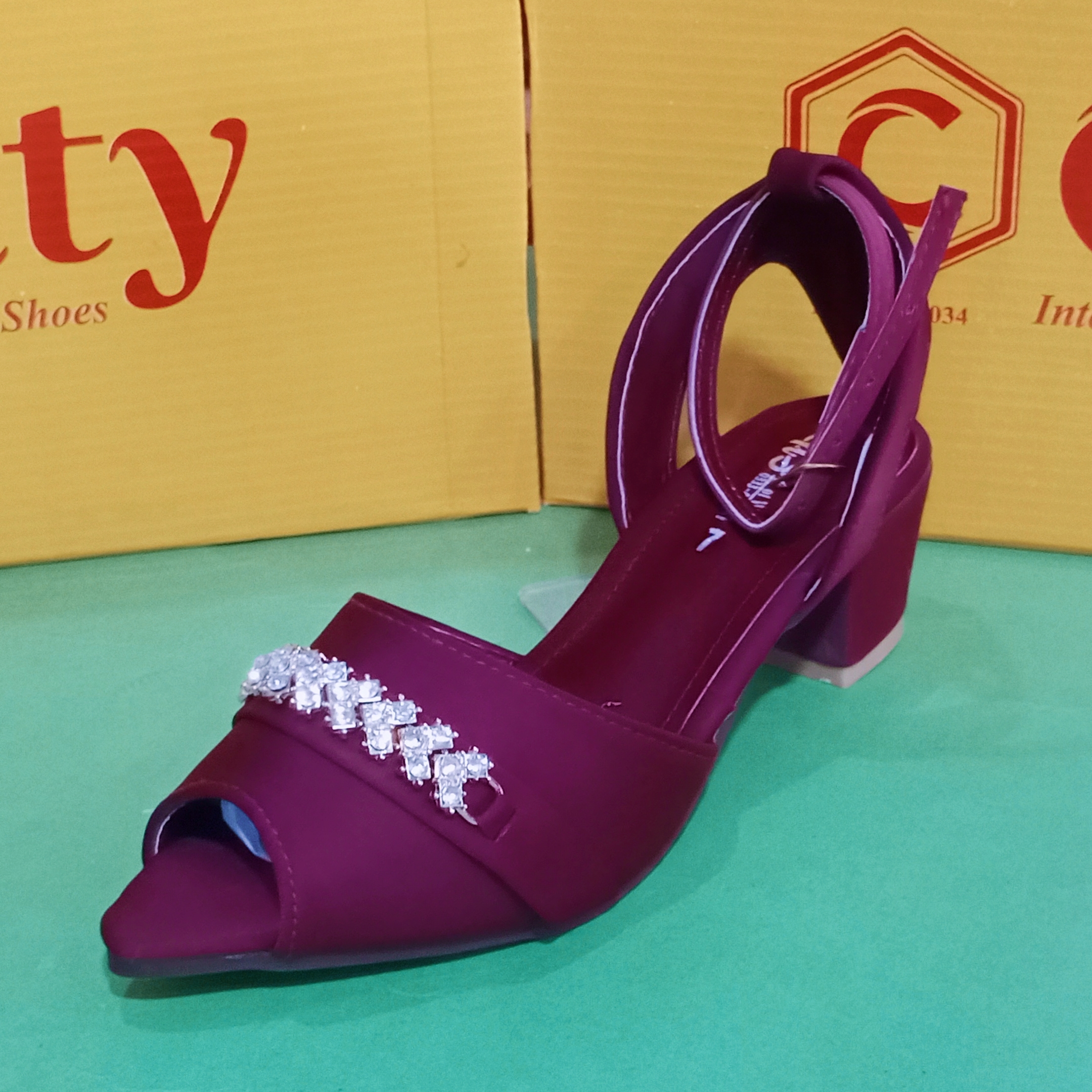 Fancy sandals grey shoes for women